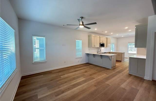 832 Dockery Lane Gallery 3