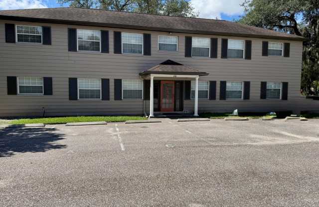 Charming 2-Bedroom, 1-Bath Condo in the heart of Maitland Gallery 1