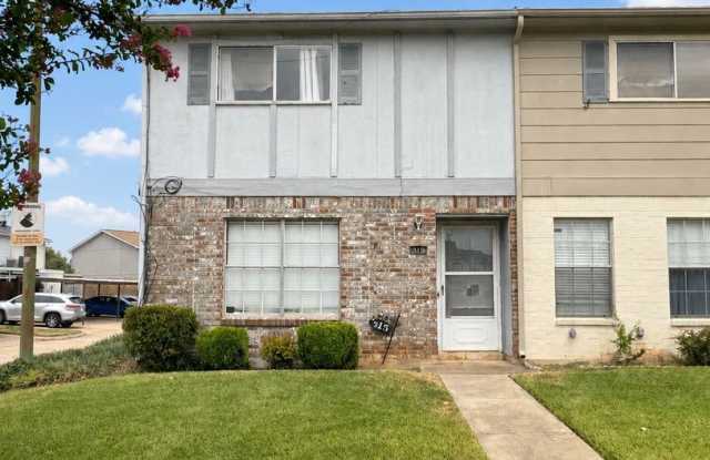 Bossier Townhome Gallery 1