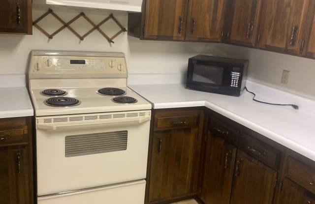 2843 Tongass Avenue - 4 photos photos 2843 Tongass Avenue - 4 photos photos