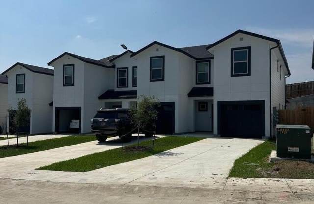 8407 Via Verona unit: 103 - 8407 Via Verona, San Antonio, TX 78227
