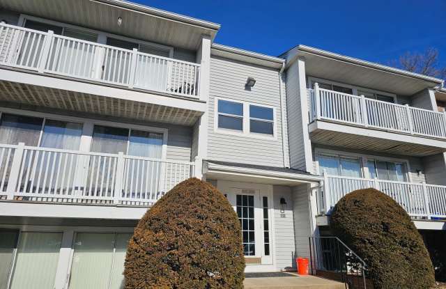 503 PALMTREE Drive unit: 7 photos photos