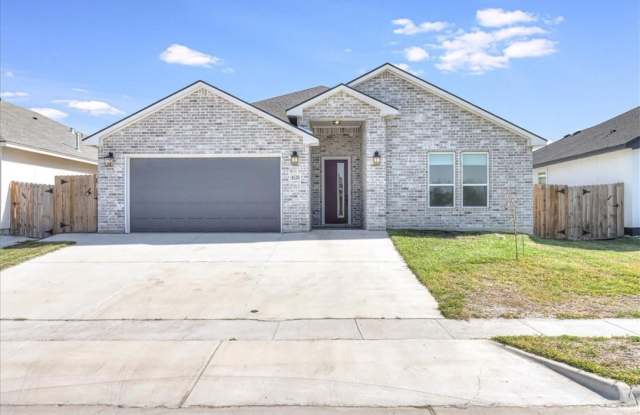 4126 Azali Drive - 4126 Azali Drive, Corpus Christi, TX 78414
