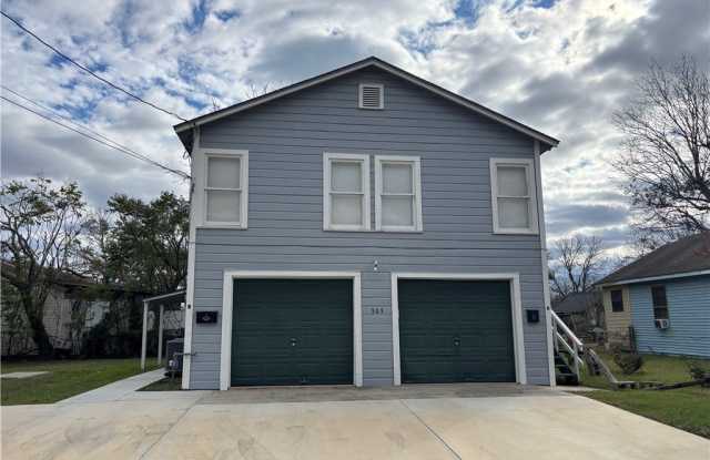 305 E Sabine Street photos photos
