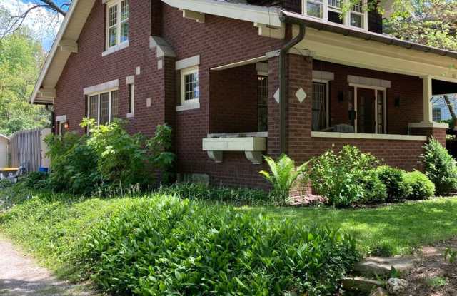 Gorgeous home on North Washington Street - 808 North Washington Street, Bloomington, IN 47408