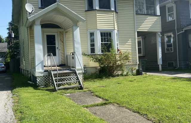 372-374 Lake View Pk - 372 DN photos photos