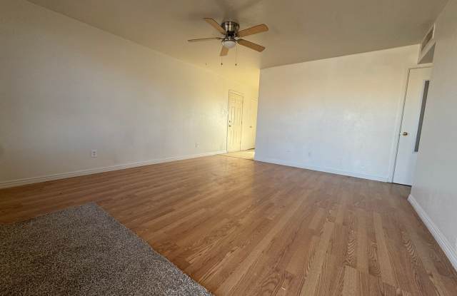613 S Hemlock Gallery 3