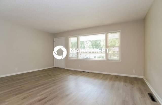 8002 East 89 Terrace Gallery 2