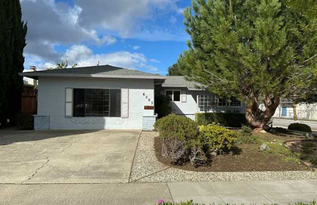 Bright and spacious 3 Bedroom, 2 Bathroom Single Family Home in West San Jose with Cupertino Schools! photos photos