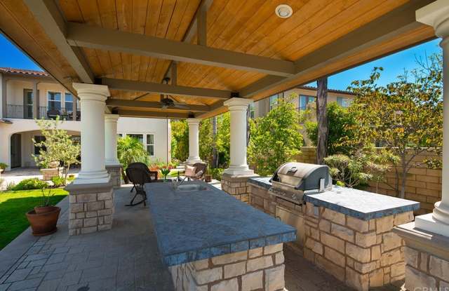 19769 Highland Terrace Drive Gallery 4