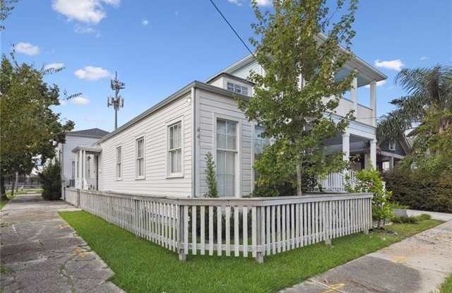 441 S BERNADOTTE Street photos photos