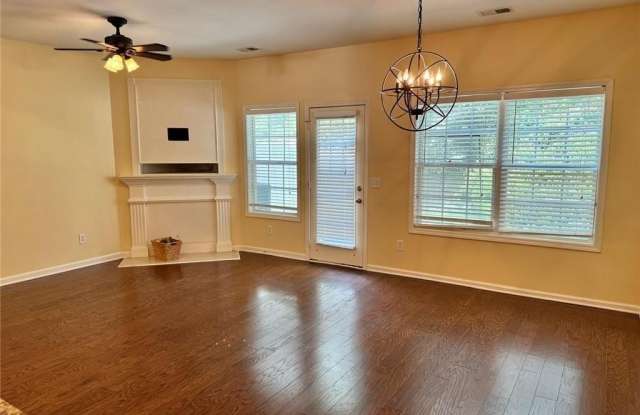 6418 Mossy Oak Landing Gallery 2