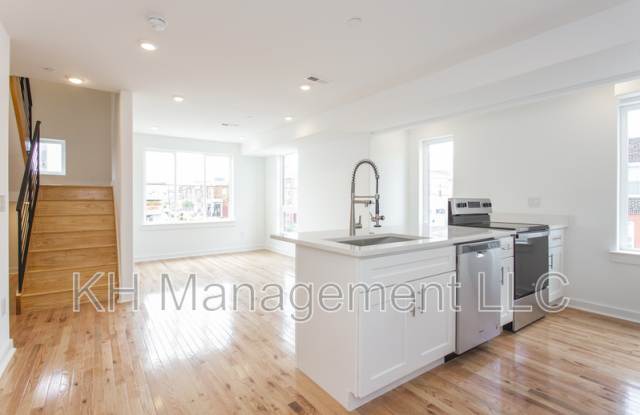 2123 Dickinson Street photos photos