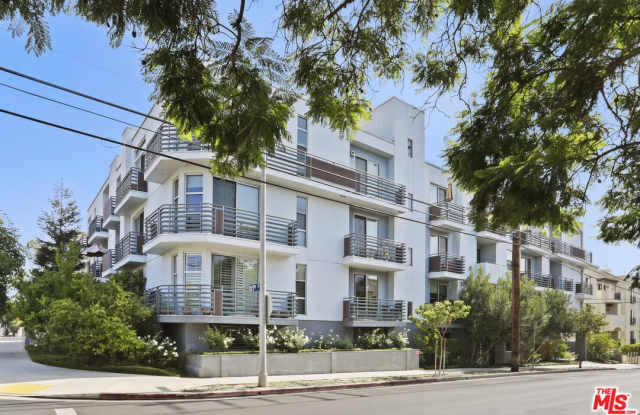 900 S Westgate Ave - 900 South Westgate Avenue, Los Angeles, CA 90049