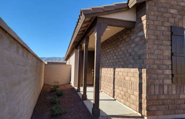 4432 N 199th Lane Gallery 2