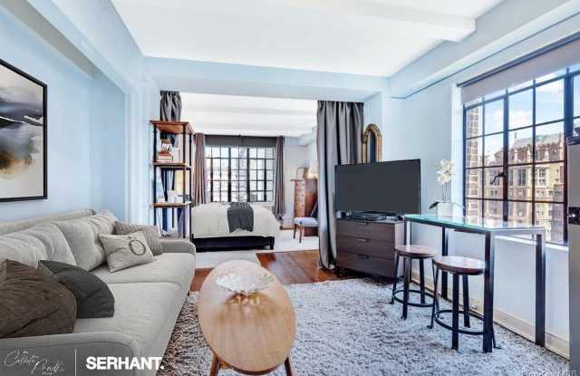 320 E 42ND Street - 320 East 42nd Street, New York City, NY 10017
