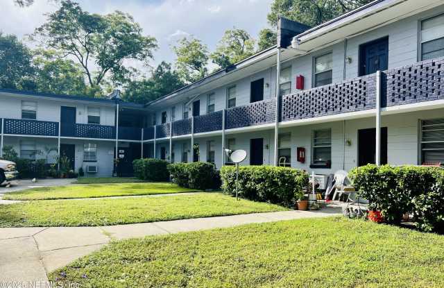 1122 WOODRUFF Avenue unit: 7 photos photos
