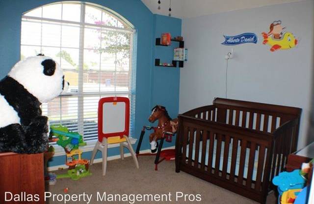 3414 Capstone Lane Gallery 4
