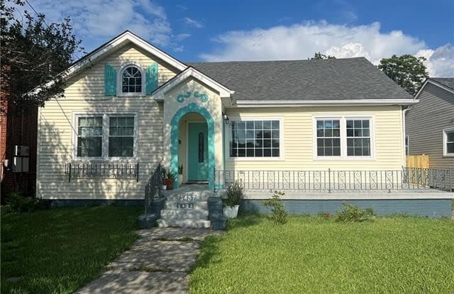 5437 VERMILLION Boulevard - 5437 Vermillion Boulevard, New Orleans, LA 70122