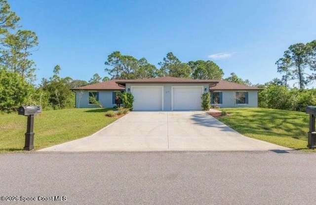 1677 Lizette Street SE unit: A photos photos