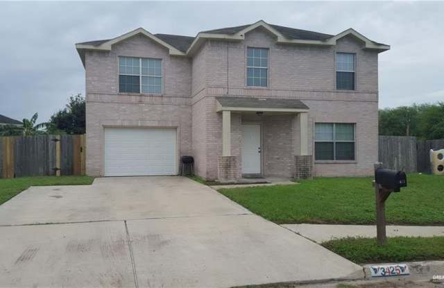 3425 W Ozark Avenue photos photos