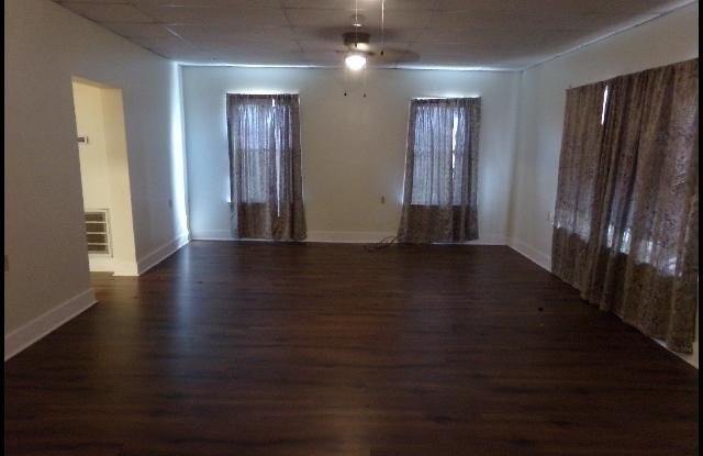 105 S Battery Street Unit A Gallery 2