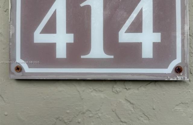 7825 Camino Real - 7825 Camino Real, Glenvar Heights, FL 33143