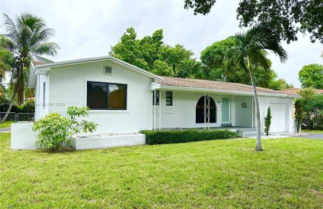 460 NW 90th St photos photos