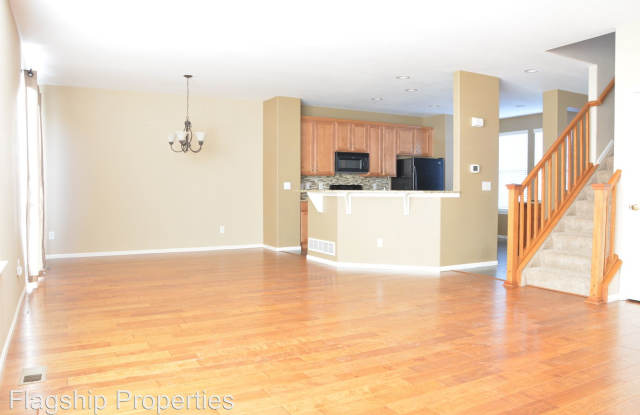 305 Bonanza Drive Gallery 3