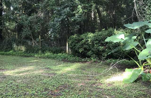 4132 Brewster Road - A Gallery 2