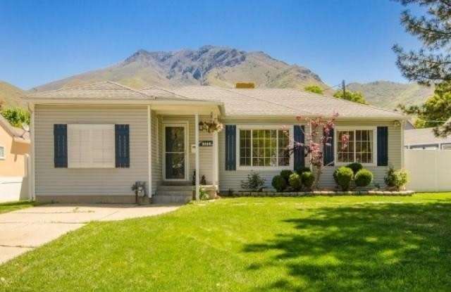 Spacious, Stylish, and Ideally Located in Salt Lake City! photos photos