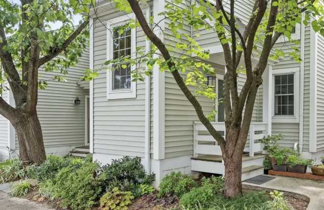2910 Yarling Court Gallery 2
