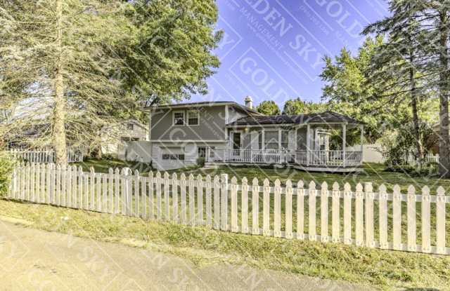 2120 West Surrey Drive - 2120 West Surrey Drive, Muncie, IN 47304 2120 West Surrey Drive - 2120 West Surrey Drive, Muncie, IN 47304