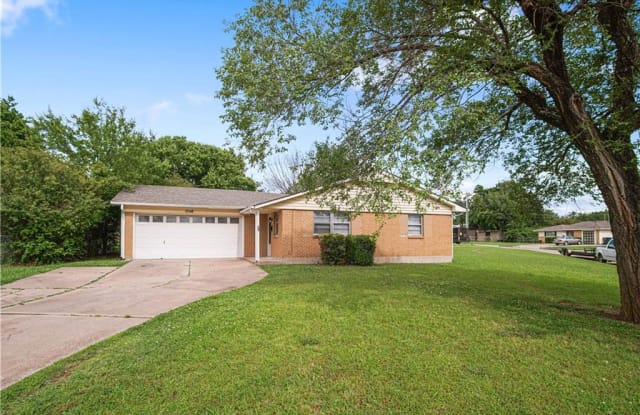 1708 Rulane Drive - 1708 North Rulane Drive, Midwest City, OK 73110