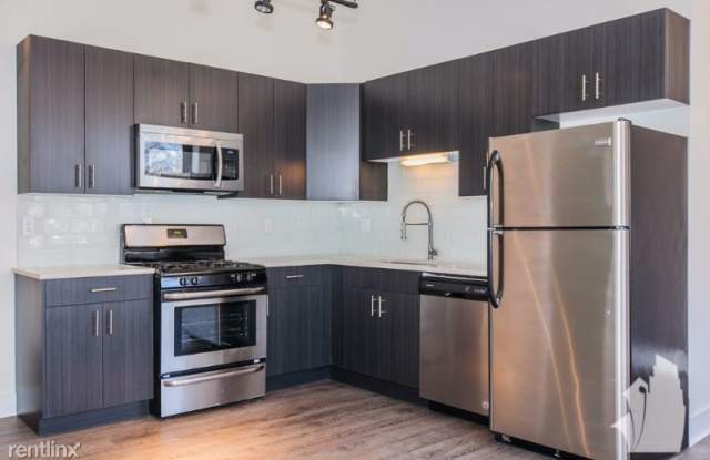 2108 S State Rd 07 - 2108 South State Street, Chicago, IL 60616