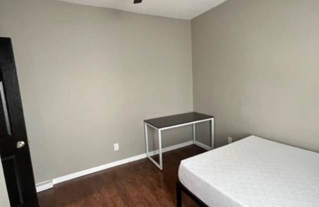 204 Columbus Ave Apt 11 Gallery 4