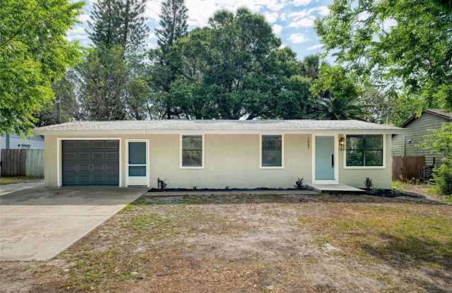 FOR RENT!!! FULLY REMODELED 3 BEDROOM 2 BATH HOME IN DAYTONA... photos photos