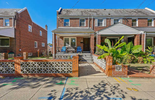 Nice 3br 2 bath rowhome in Fort Totten photos photos