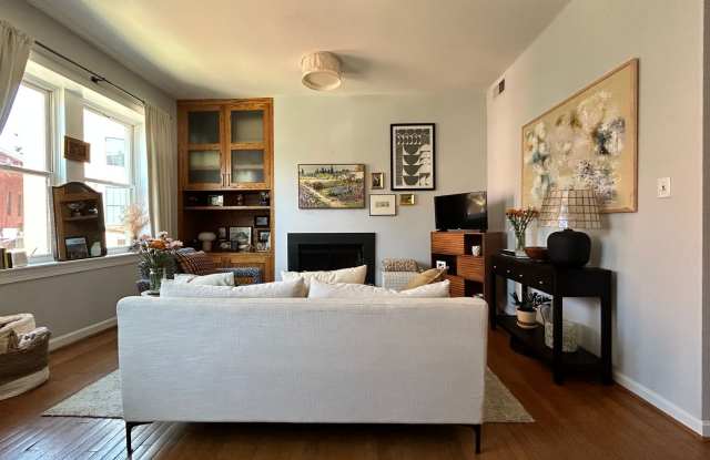 Beautiful Dupont 1Br w/ Historic Charm, 97 Walkscore! - 1930 New Hampshire Avenue Northwest, Washington, DC 20009