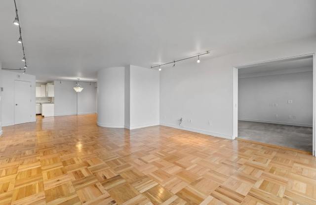 180 Beacon St # 12E Gallery 2