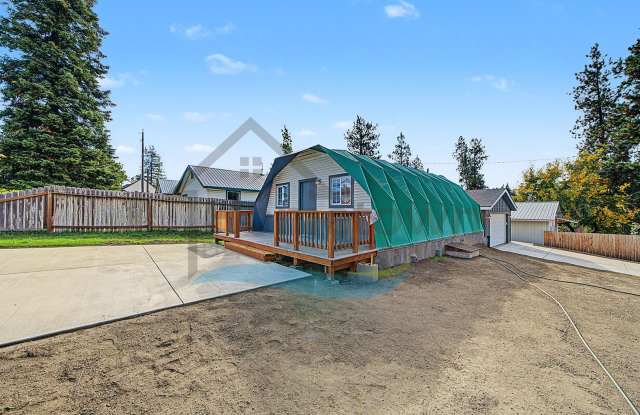 1 Bedroom 1 Bath Home with 2-Car Garage Available in Rathdrum! Gallery 4