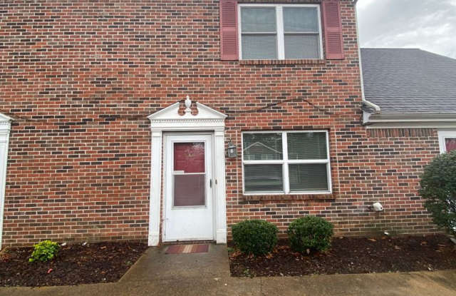 2 Bedroom 1.5 Bath Townhouse photos photos