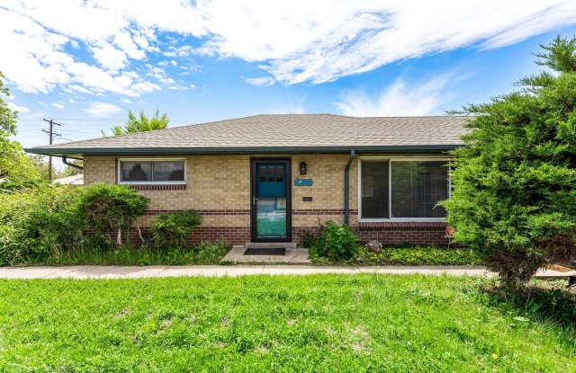 North Park Hill Denver Updated Townhome - 3609 Hudson Street, Denver, CO 80207 North Park Hill Denver Updated Townhome - 3609 Hudson Street, Denver, CO 80207