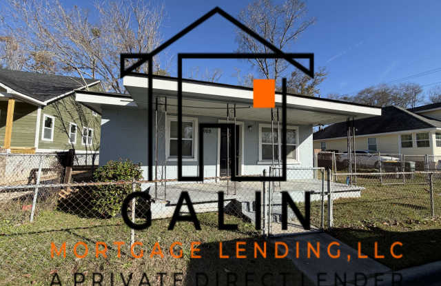 2008 Packard Avenue photos photos