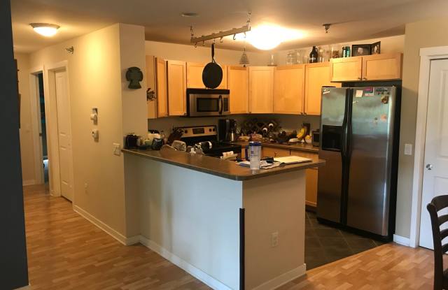 Spacious 2 bed 1 bathroom Condominium photos photos