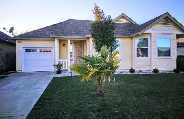 1947 Bay Meadow Drive - 1947 Bay Meadow Drive, Santa Rosa, CA 95403