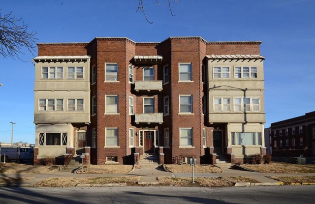 26 S 6 St - 26 S 6th St, Council Bluffs, IA 51502