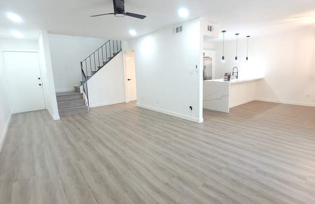 3614 North 44th Street photos photos