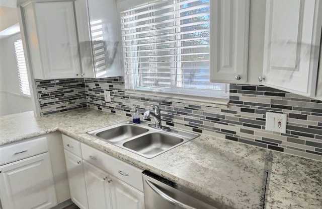 1007 Vernier Gallery 4