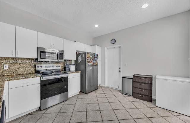3765 San Simeon Cir Gallery 1